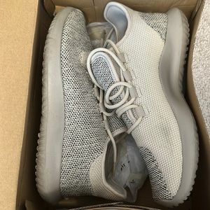 adidas tubular shadow